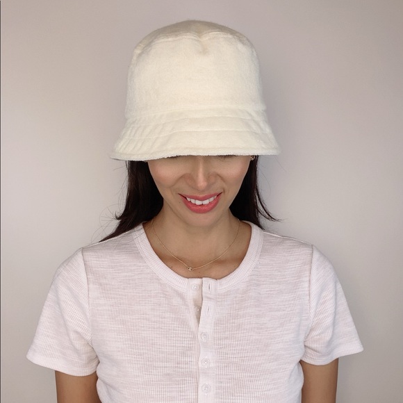 Loop Terry Bucket Hat Sand Dollar 